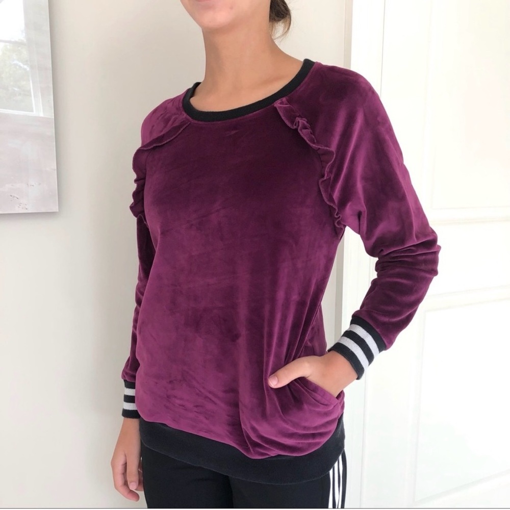 Tea Collection Velour Sweatshirt with Ruffle and Cuffed Sleeve, Girl Size 14